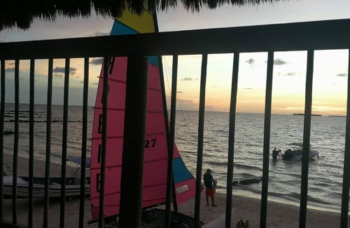 Bocachica Apartment | Private beach baru +kayak+volleyball
