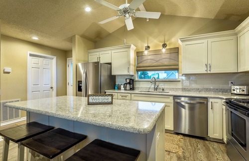 Alligator Point House | Private Beachfront w/Sauna, Hottub, Golf Cart, Kayaks, Paddle Boards & Bikes +