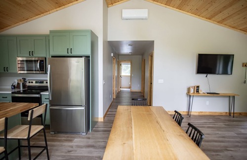 Dent Cabin | Private Cabin on Dead Lake-14 acres, dog friendly, hard sand beach, comfy beds