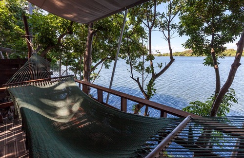 Granada Cabin | Private casita with lake views