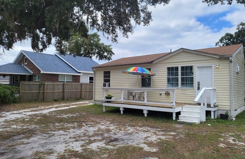 Bay VIew Addition Cottage | Private & cute as a button! 1400 p/m! Pets OK BBQ & seating on your deck! 400p/w