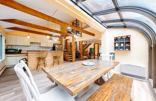 Bartlett House | Private & dog-friendly home w/balcony, deck - in the White Mountains