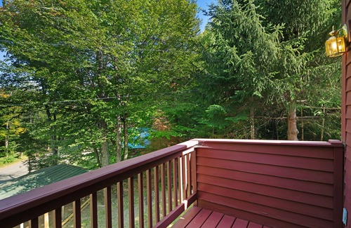 Bartlett House | Private & dog-friendly home w/balcony, deck - in the White Mountains