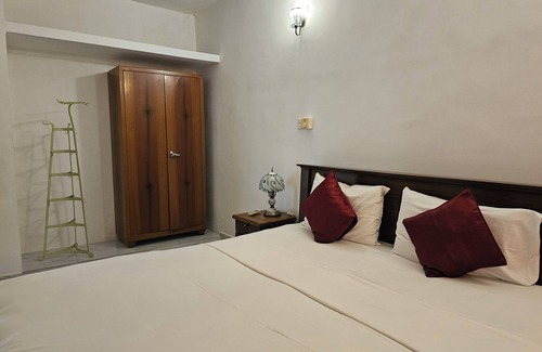 Battaramulla House | Private Entire House with Two Bedrooms in Colombo.