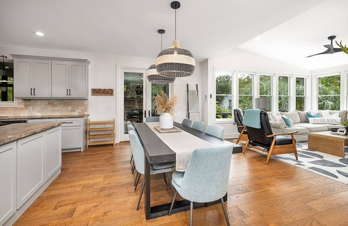 Saint Simons Heights House | Private Escape | Heated Pool | Covered Outdoor Area w/TV | Game Area | Family Friendly