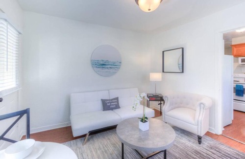 Midtown Apartment | Private gated cottage! Walk to Overton square!