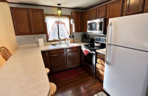 Pocono Lake Ski Chalet | Private Getaway in Gated community