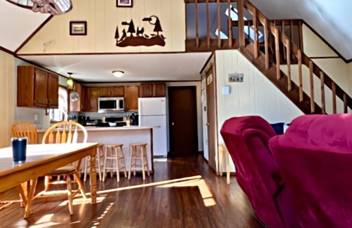 Pocono Lake Ski Chalet | Private Getaway in Gated community