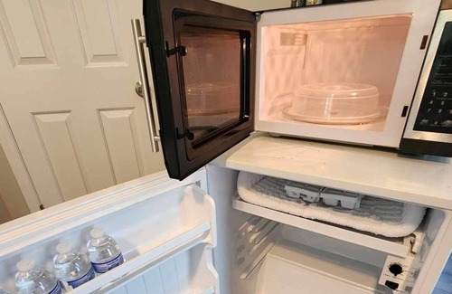 Winston - Salem House | Private guest suite with separate entrance -Pet friendly