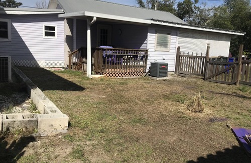St. Cloud House | Private home and entrance, stocked kitchen, fenced yard, Pets, boats ok,Parking