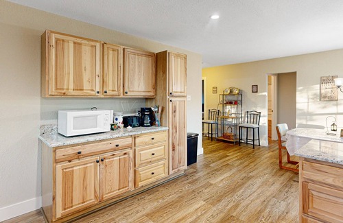 Pipe Creek House | Private home with hill country views, open layout, W/D, central AC, & patio