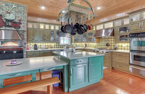 Okeechobee House | Private Hot Tub! Home < 1 Mi to Lake Okeechobee