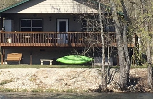 Branson Cabin | Private Hot Tub! Kayaks. Serene Lakefront. Pool.