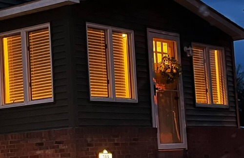 Manistee House | Private Hot Tub, Outdoor TV, near Downtown & Lake Michigan Beaches!