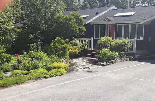 Wayne House | Private house in Wayne village on Androscoggin lake.