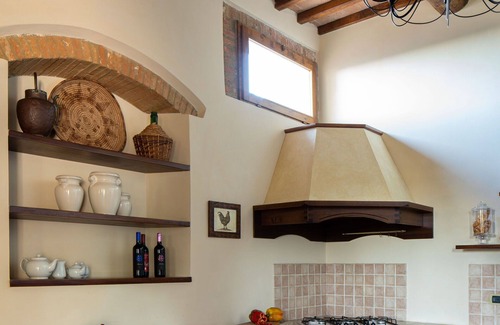 San Pietro in Bossolo Villa | Private Villa with WIFI, sauna, private pool, A/C, hot tub, TV, patio, close to Greve In Chianti
