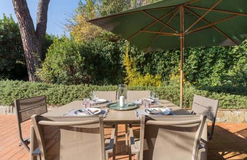 Santo Spirito Villa | Private Jacuzzi - Villa Bellosguardo in Florence Historic Center