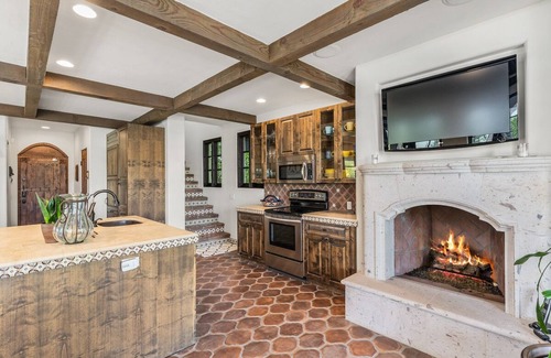 Indio House | Private Lake Front Spanish Hacienda