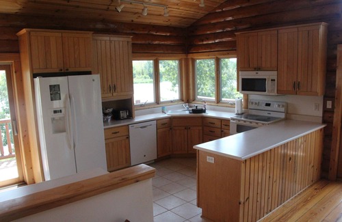 Norwalk Cabin | Private lake, lodge and 23 acre retreat south of Des Moines IA