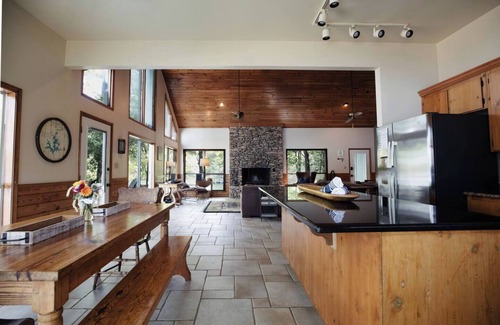 Little Kowaliga House | Private Lake Martin Home on Nero's Point