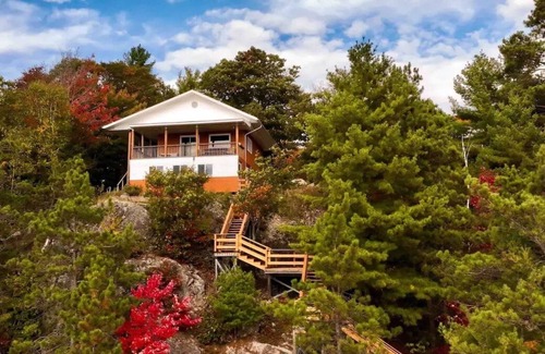 Sables-Spanish Rivers Cabin | Private Lakefront Retreat on 4 Acres - Pet & Family Friendly