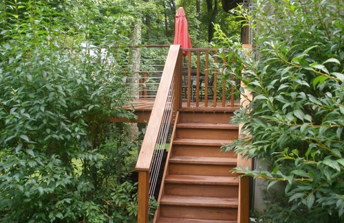 Clinton Corners House | Private modern home of six acres