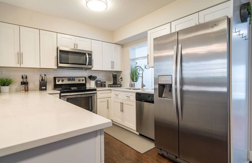 Florida North Atlantic Coast House | Private Oasis🌴 Heated Pool Near Beach Pet Friendly