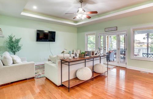Lake of the Ozarks House | Private Patio, Fire Pit Gem on Lake of the Ozarks