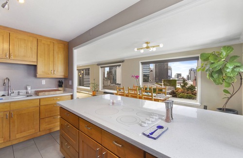 Downtown Seattle Apartment | Private Penthouse the heart of Seattle