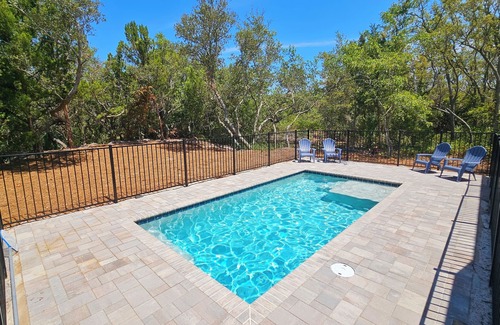 St. George Island Cottage | PRIVATE POOL! 2 FREE BIKE RENTALS INCLUDED WITH YOUR STAY!