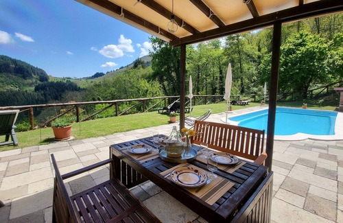 Camporgiano Villa | Private pool, big views, pure peace. Sleeps 8, 4 bedrooms/4 bathrooms. Wi-Fi