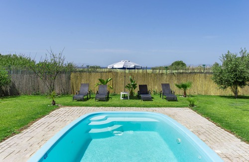 Theologos Villa | Private pool, family-friendly.