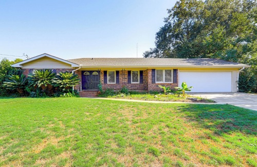 Warner Robins House | Private Pool & Fenced Yard: Home in Warner Robins!
