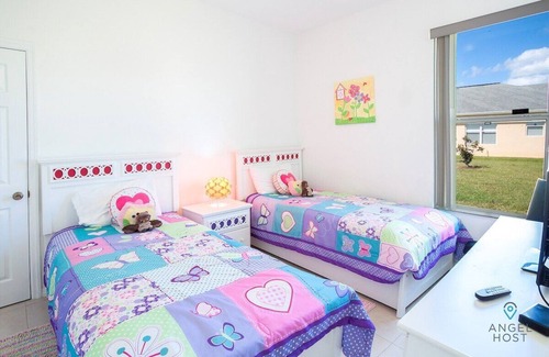 Crystal Cove Villa | Private Pool + Game Room | Fun Resort Activities!