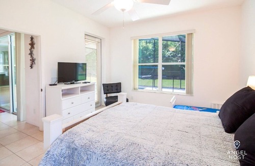 Crystal Cove Villa | Private Pool + Game Room | Fun Resort Activities!