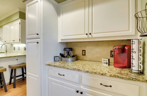 Vinita House | Private Pool & Game Room: Upscale Home in Vinita