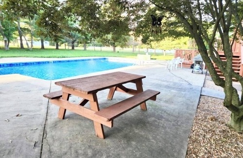 Springfield House | Private Pool @ Majestic Oaks, Large House, Air Hockey, Cornhole, Firepit, KingBd