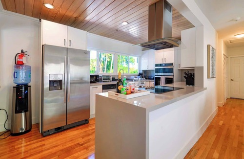 South Miami House | Private Pool Oasis – Ideal Vacation Escape