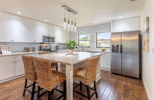Vanderbilt Beach House | Private Pool + Sunroom | Beach Escape at Manatee
