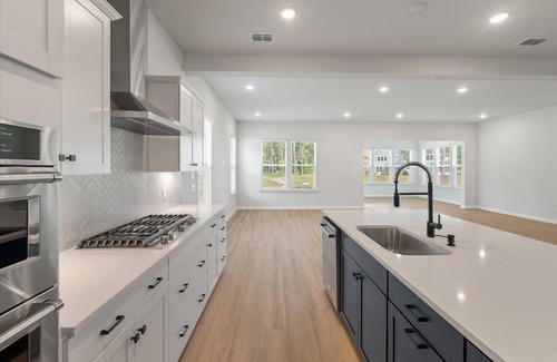 West Ashley House | Private Queen Room in Modern 4BR Home, 2unit