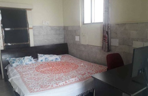 Versova Resort | Private room ∙ 1 guest