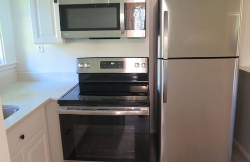South Weymouth Condo | Private Recently Updated Condo 10 minute walk to South Shore Hospital.