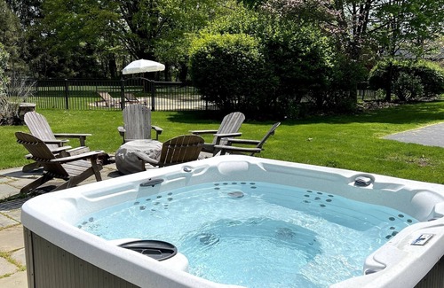 Lagrangeville House | Private retreat on 12 acres w hot tub and bbq