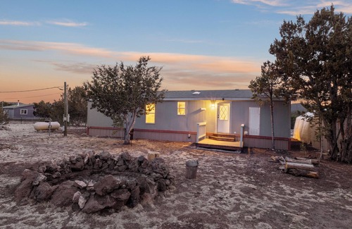 Williams House | Private Retreat w/Gym & Firepit Near Grand Canyon Railway and South Rim