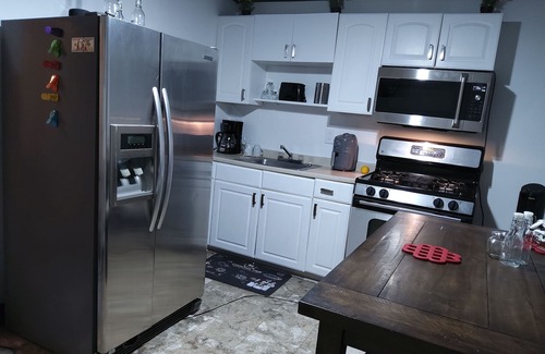 Fells Point House | Private romantic/condo - rite in the heart of fellspoint
