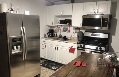 Fells Point House | Private romantic/condo - rite in the heart of fellspoint