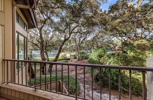 Fernandina Beach Apartment | Private Room-Amelia Island Plantation Gated Haven!