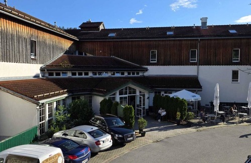 Viechtach Apartment | Private room at the Hotel am Pfahl