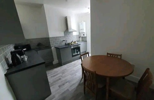 Burnley House | Private Room Ensuite L4 Burnley city