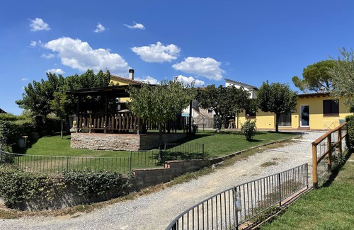 Pontedera Bed & Breakfast | Private room in garden annex